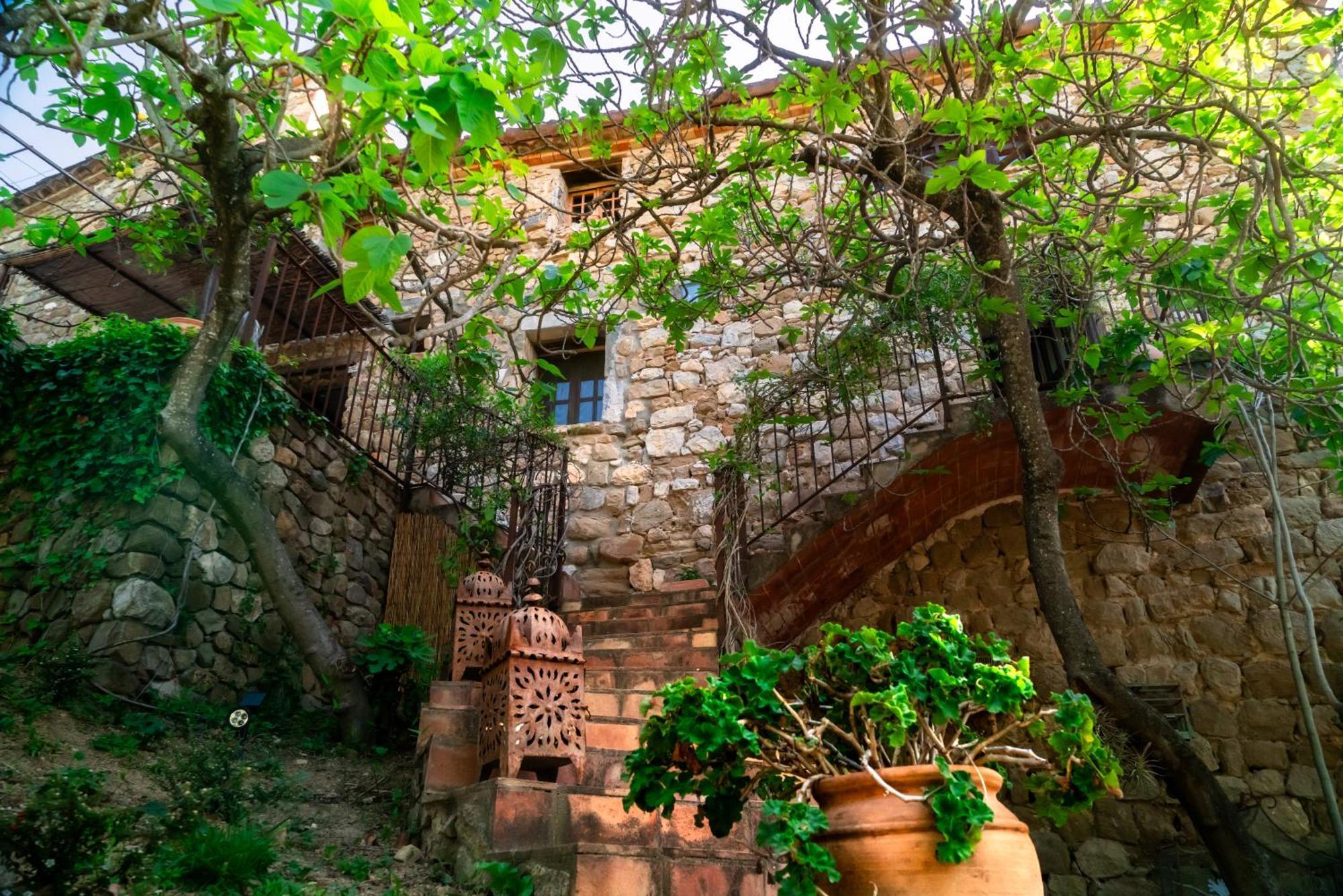 Can Serola Sales de Llierca Exterior photo